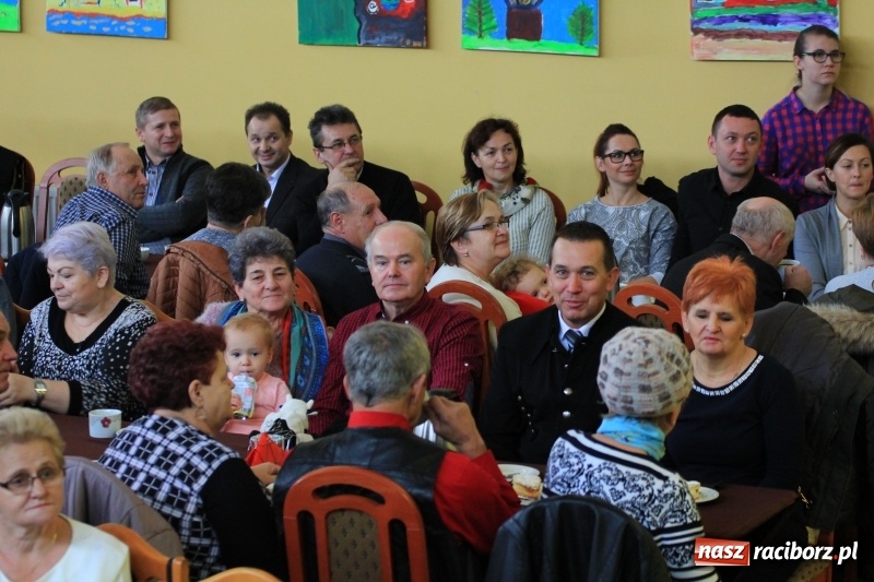 Zdjęcie w galerii na portalu naszraciborz.pl: Barbórka 2017, czyli występy dla górników w kobylskim Domu Kultury wiadomości z regionu