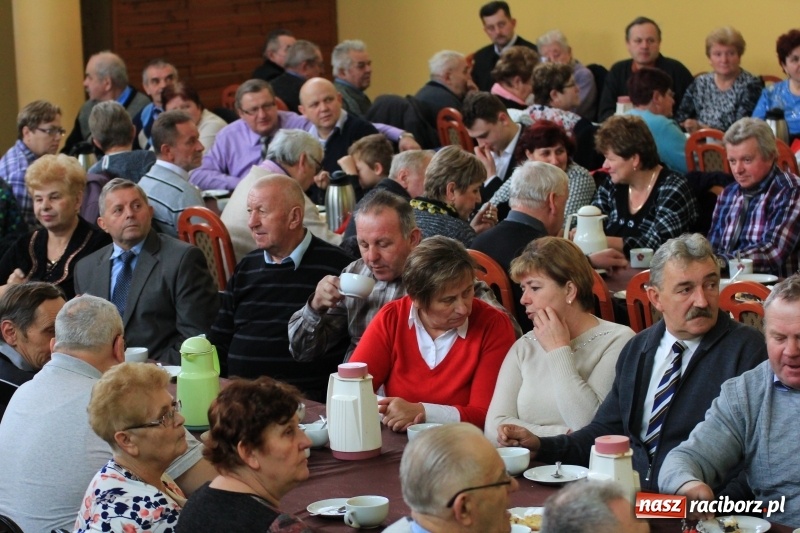 Zdjęcie w galerii na portalu naszraciborz.pl: Barbórka 2017, czyli występy dla górników w kobylskim Domu Kultury wiadomości z regionu