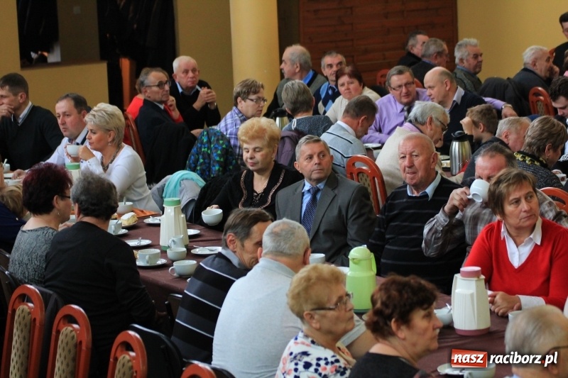 Zdjęcie w galerii na portalu naszraciborz.pl: Barbórka 2017, czyli występy dla górników w kobylskim Domu Kultury wiadomości z regionu