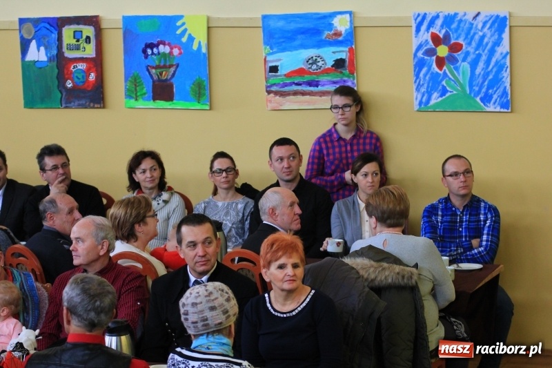 Zdjęcie w galerii na portalu naszraciborz.pl: Barbórka 2017, czyli występy dla górników w kobylskim Domu Kultury wiadomości z regionu