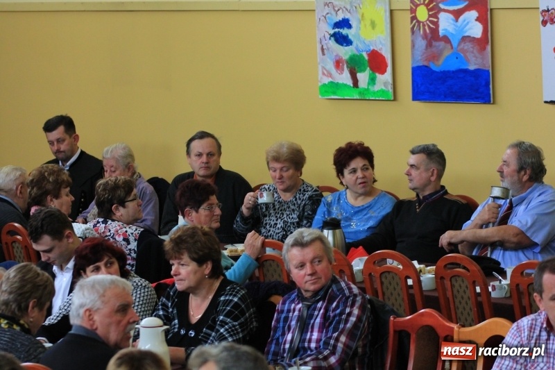 Zdjęcie w galerii na portalu naszraciborz.pl: Barbórka 2017, czyli występy dla górników w kobylskim Domu Kultury wiadomości z regionu