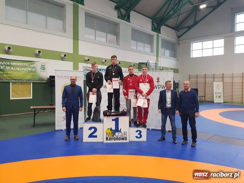 Zdjęcie w galerii na portalu naszraciborz.pl: Udany weekend zapaśników LKS Dąb Brzeźnica wiadomości z regionu