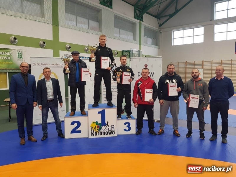 Zdjęcie w galerii na portalu naszraciborz.pl: Udany weekend zapaśników LKS Dąb Brzeźnica wiadomości z regionu