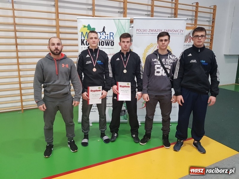 Zdjęcie w galerii na portalu naszraciborz.pl: Udany weekend zapaśników LKS Dąb Brzeźnica wiadomości z regionu