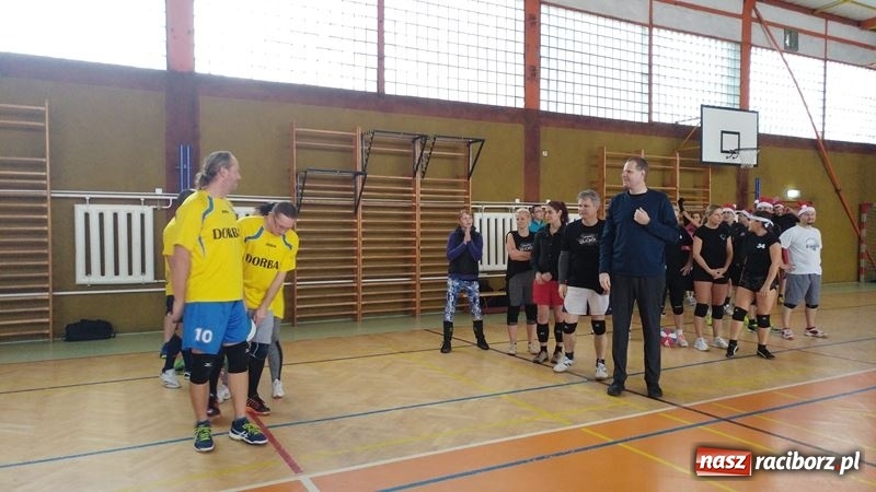 Zdjęcie w galerii na portalu naszraciborz.pl: Polsko – Czeski turniej siatkówki w Opawie za nami wiadomości z regionu