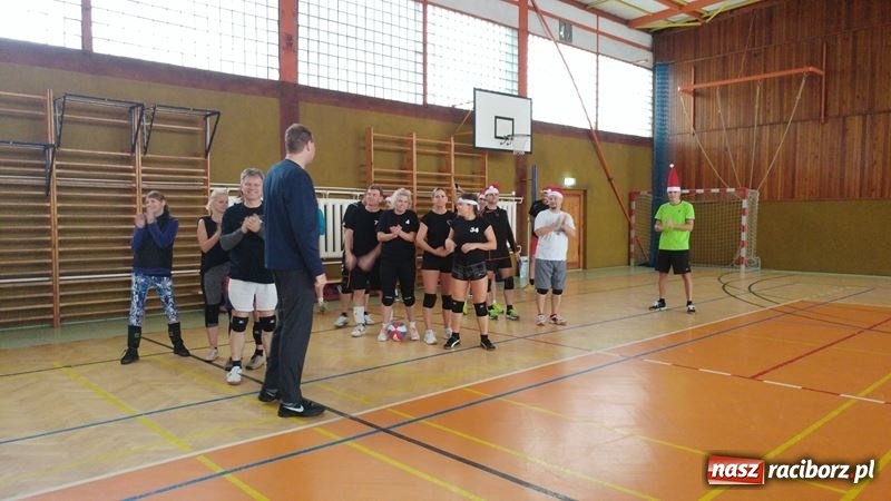 Zdjęcie w galerii na portalu naszraciborz.pl: Polsko – Czeski turniej siatkówki w Opawie za nami wiadomości z regionu