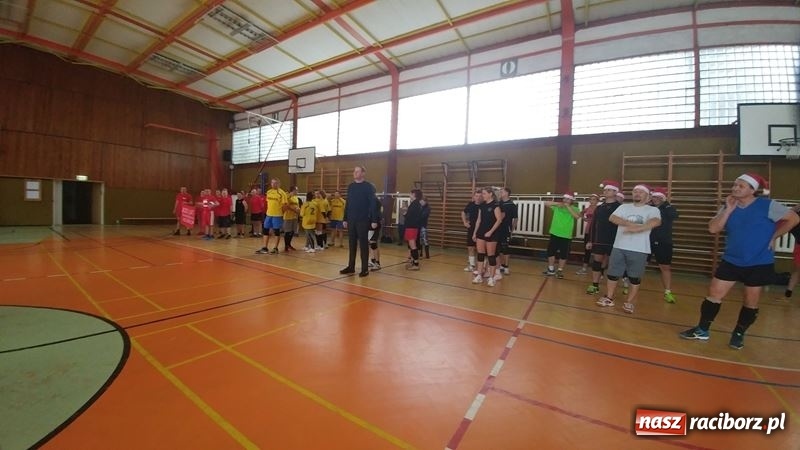 Zdjęcie w galerii na portalu naszraciborz.pl: Polsko – Czeski turniej siatkówki w Opawie za nami wiadomości z regionu
