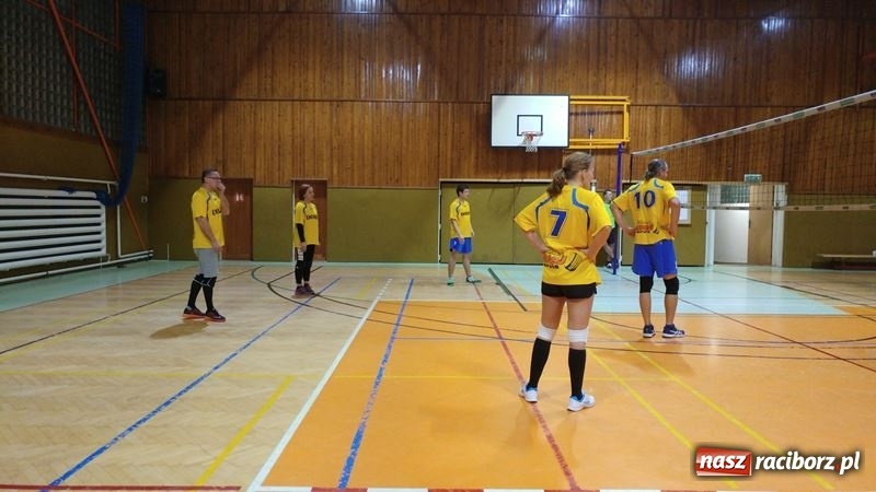 Zdjęcie w galerii na portalu naszraciborz.pl: Polsko – Czeski turniej siatkówki w Opawie za nami wiadomości z regionu