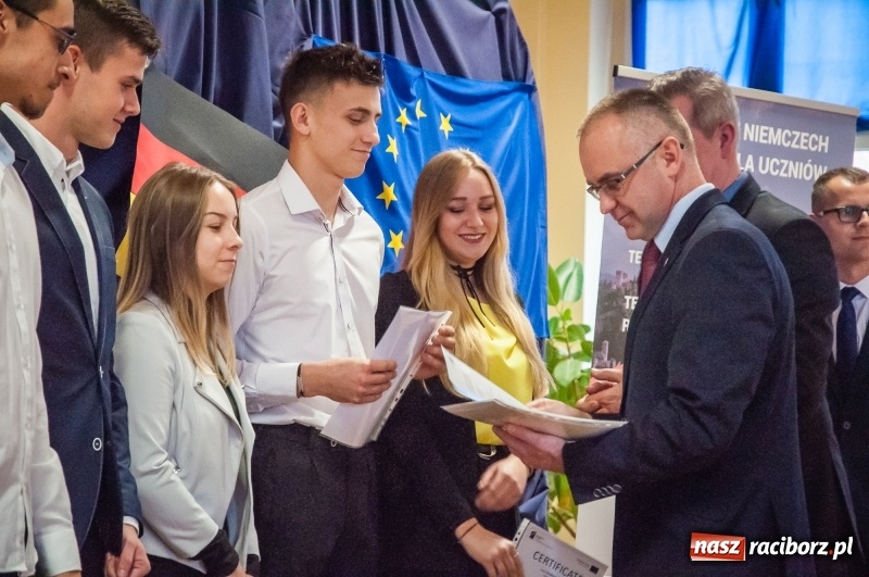 Zdjęcie w galerii na portalu naszraciborz.pl: W CKZiU numer 1 podsumowano praktyki w Niemczech i Hiszpanii wiadomości z regionu