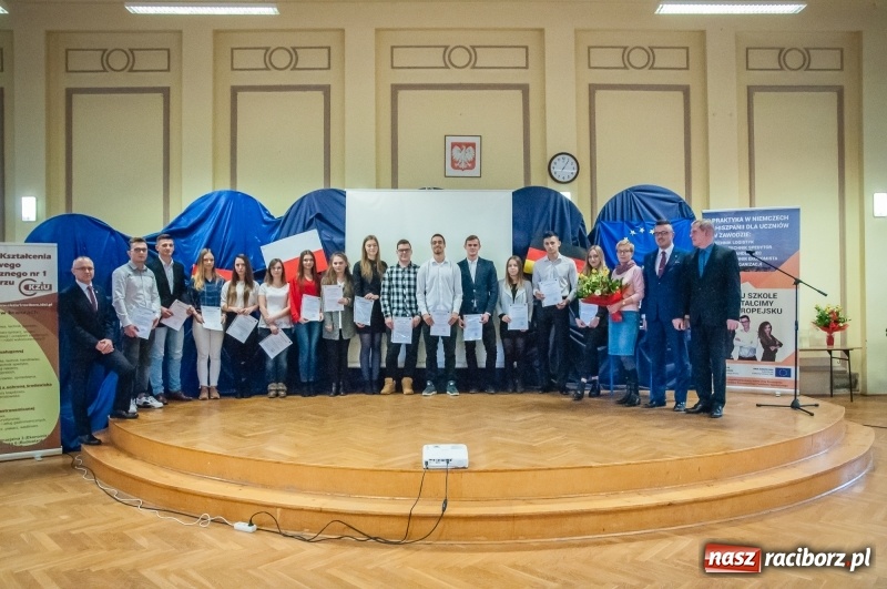 Zdjęcie w galerii na portalu naszraciborz.pl: W CKZiU numer 1 podsumowano praktyki w Niemczech i Hiszpanii wiadomości z regionu