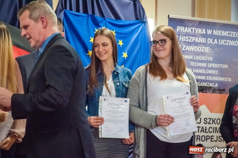 Zdjęcie w galerii na portalu naszraciborz.pl: W CKZiU numer 1 podsumowano praktyki w Niemczech i Hiszpanii wiadomości z regionu