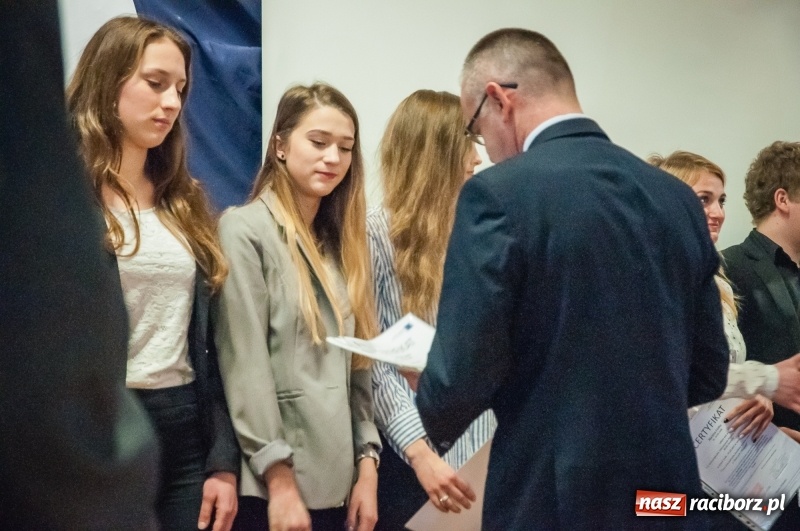 Zdjęcie w galerii na portalu naszraciborz.pl: W CKZiU numer 1 podsumowano praktyki w Niemczech i Hiszpanii wiadomości z regionu