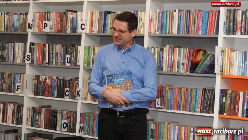 Zdjęcie w galerii na portalu naszraciborz.pl: Pisarz Paweł Beręsewicz spotkał się z czytelnikami w Markowicach wiadomości z regionu