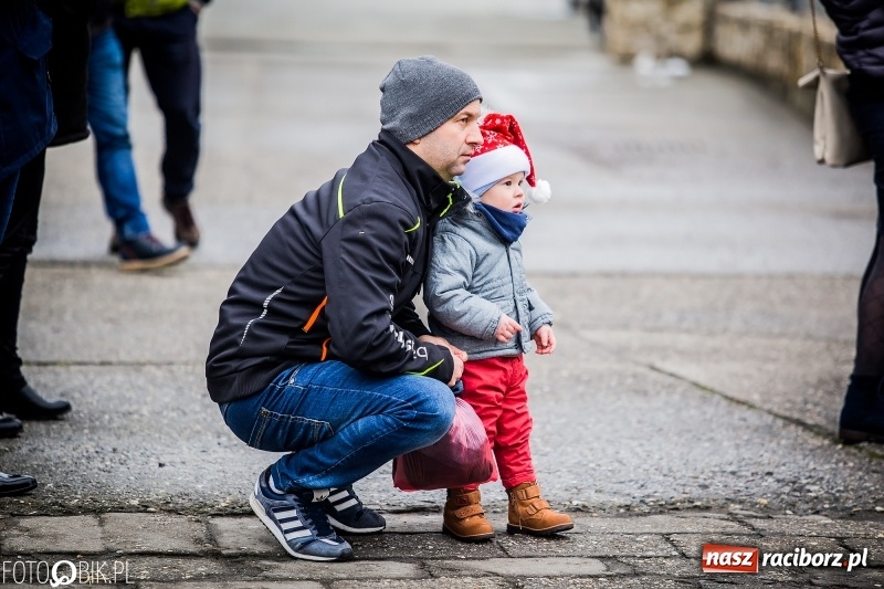 Zdjęcie w galerii na portalu naszraciborz.pl: Procesja konna przeszła przez Krzanowice wiadomości z regionu
