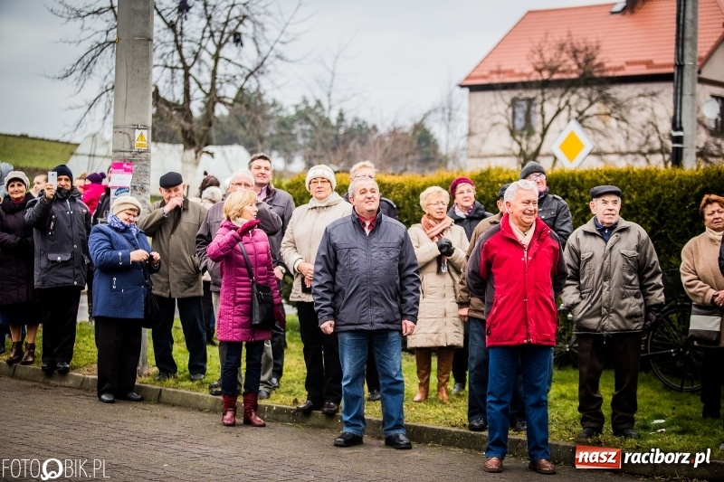 Zdjęcie w galerii na portalu naszraciborz.pl: Procesja konna przeszła przez Krzanowice wiadomości z regionu