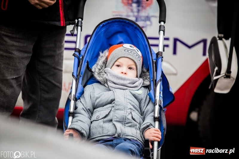 Zdjęcie w galerii na portalu naszraciborz.pl: Procesja konna przeszła przez Krzanowice wiadomości z regionu