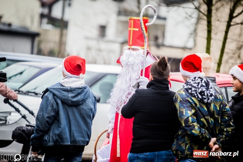 Zdjęcie w galerii na portalu naszraciborz.pl: Procesja konna przeszła przez Krzanowice wiadomości z regionu