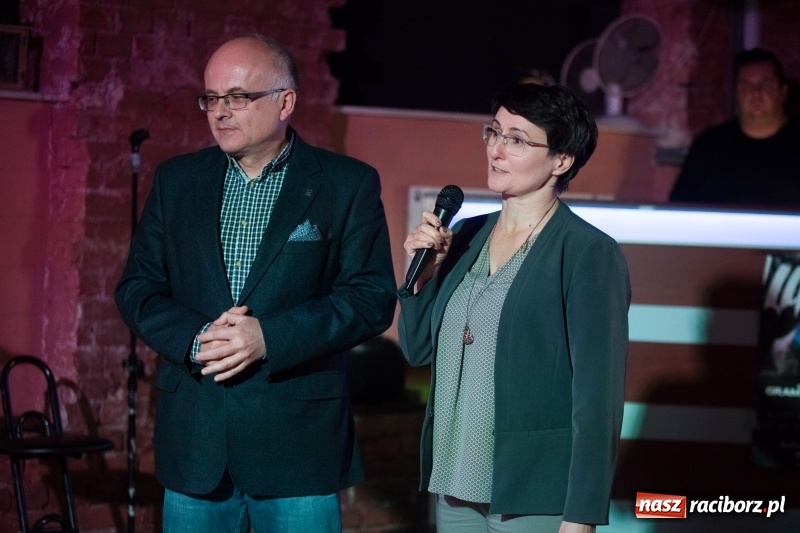 Zdjęcie w galerii na portalu naszraciborz.pl: Jego torby noszą w Singapurze i Australii, marzy o współpracy z Bentley Motors. Dariusz Niestroj twórcą najlepszego biznesplanu wiadomości z regionu