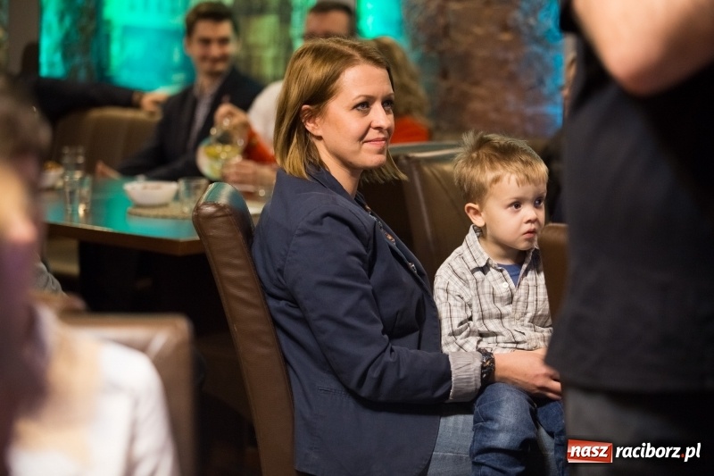 Zdjęcie w galerii na portalu naszraciborz.pl: Jego torby noszą w Singapurze i Australii, marzy o współpracy z Bentley Motors. Dariusz Niestroj twórcą najlepszego biznesplanu wiadomości z regionu