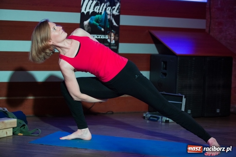 Zdjęcie w galerii na portalu naszraciborz.pl: Jego torby noszą w Singapurze i Australii, marzy o współpracy z Bentley Motors. Dariusz Niestroj twórcą najlepszego biznesplanu wiadomości z regionu