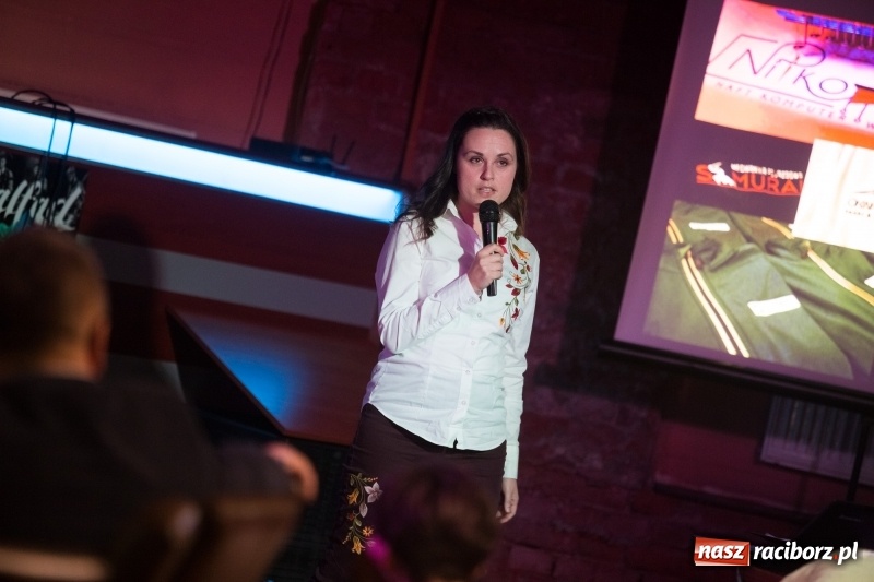 Zdjęcie w galerii na portalu naszraciborz.pl: Jego torby noszą w Singapurze i Australii, marzy o współpracy z Bentley Motors. Dariusz Niestroj twórcą najlepszego biznesplanu wiadomości z regionu