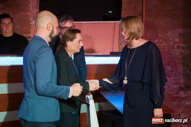 Zdjęcie w galerii na portalu naszraciborz.pl: Jego torby noszą w Singapurze i Australii, marzy o współpracy z Bentley Motors. Dariusz Niestroj twórcą najlepszego biznesplanu wiadomości z regionu