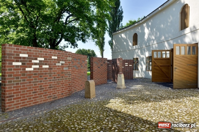 Zdjęcie w galerii na portalu naszraciborz.pl: Z dziejów ziemi raciborskiej. Kim są ludzie na ziemi hulczyńskiej? wiadomości z regionu