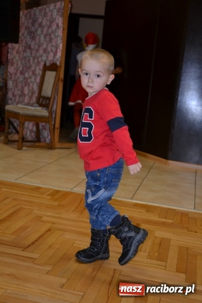 Zdjęcie w galerii na portalu naszraciborz.pl: Bajkowe Mikołajki w Roszkowie wiadomości z regionu