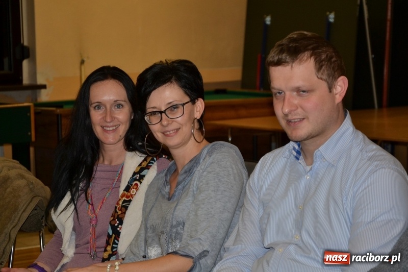 Zdjęcie w galerii na portalu naszraciborz.pl: Bajkowe Mikołajki w Roszkowie wiadomości z regionu