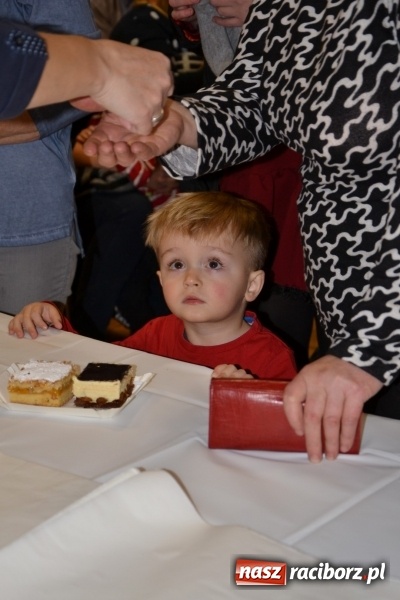 Zdjęcie w galerii na portalu naszraciborz.pl: Bajkowe Mikołajki w Roszkowie wiadomości z regionu