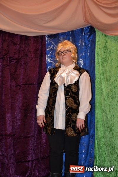 Zdjęcie w galerii na portalu naszraciborz.pl: Bajkowe Mikołajki w Roszkowie wiadomości z regionu