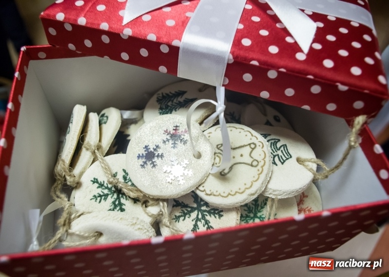 Zdjęcie w galerii na portalu naszraciborz.pl: Święty Mikołaj odwiedził pacjentów w raciborskim szpitalu wiadomości z regionu