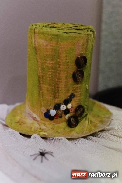 Zdjęcie w galerii na portalu naszraciborz.pl: Wernisaż wystawy Łapacz snów/Dream catcher w RCI wiadomości z regionu