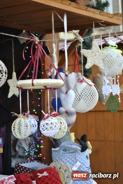 Zdjęcie w galerii na portalu naszraciborz.pl: Na raciborskim Rynku zapachniało świętami  wiadomości z regionu