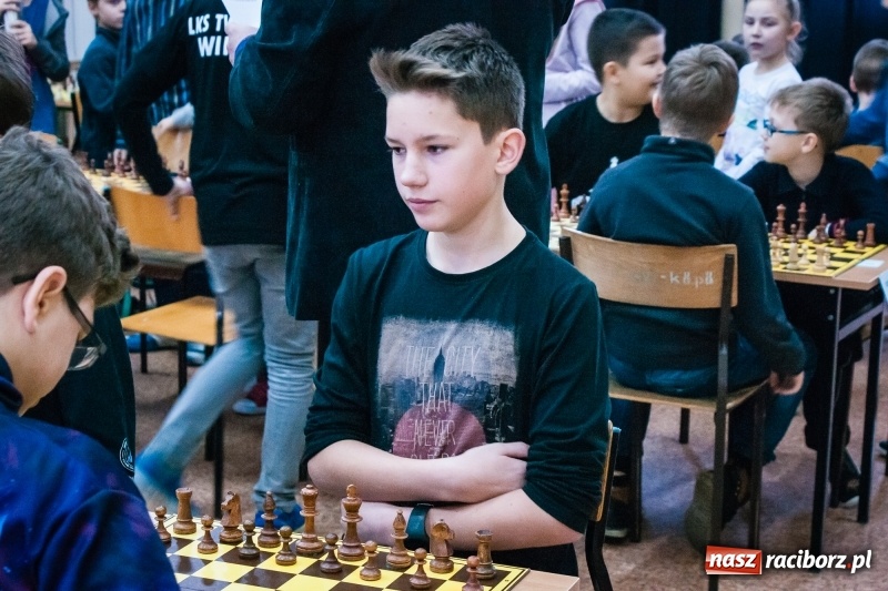 Zdjęcie w galerii na portalu naszraciborz.pl: XVI powiatowy turniej szachowy w SP 4 wiadomości z regionu
