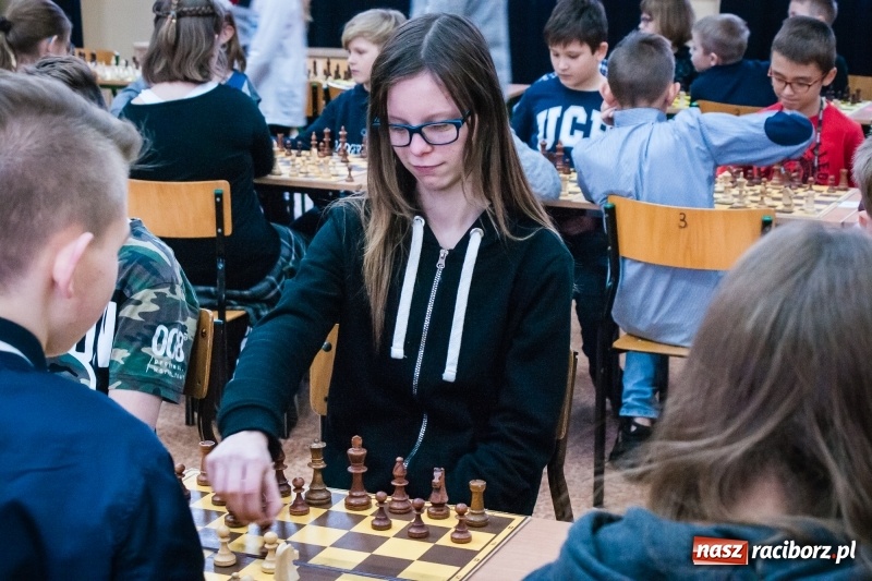 Zdjęcie w galerii na portalu naszraciborz.pl: XVI powiatowy turniej szachowy w SP 4 wiadomości z regionu