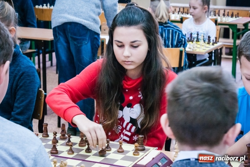 Zdjęcie w galerii na portalu naszraciborz.pl: XVI powiatowy turniej szachowy w SP 4 wiadomości z regionu