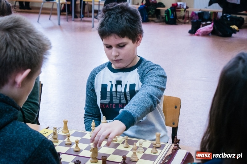 Zdjęcie w galerii na portalu naszraciborz.pl: XVI powiatowy turniej szachowy w SP 4 wiadomości z regionu