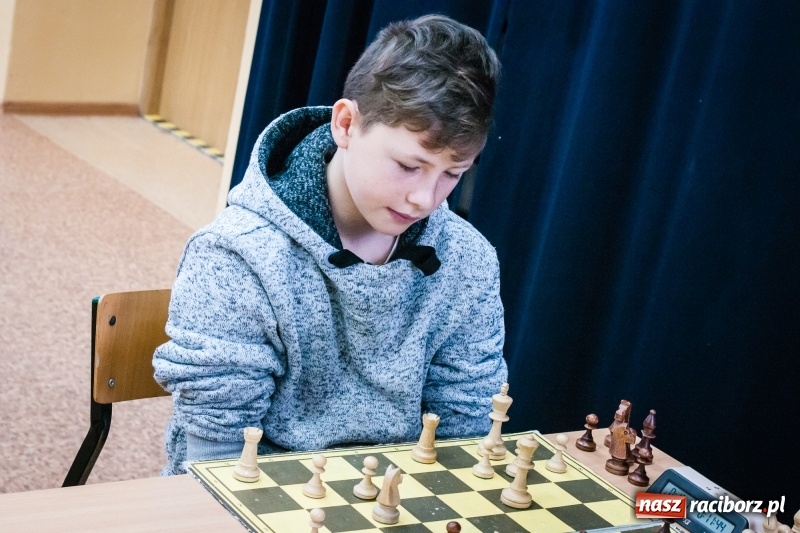 Zdjęcie w galerii na portalu naszraciborz.pl: XVI powiatowy turniej szachowy w SP 4 wiadomości z regionu