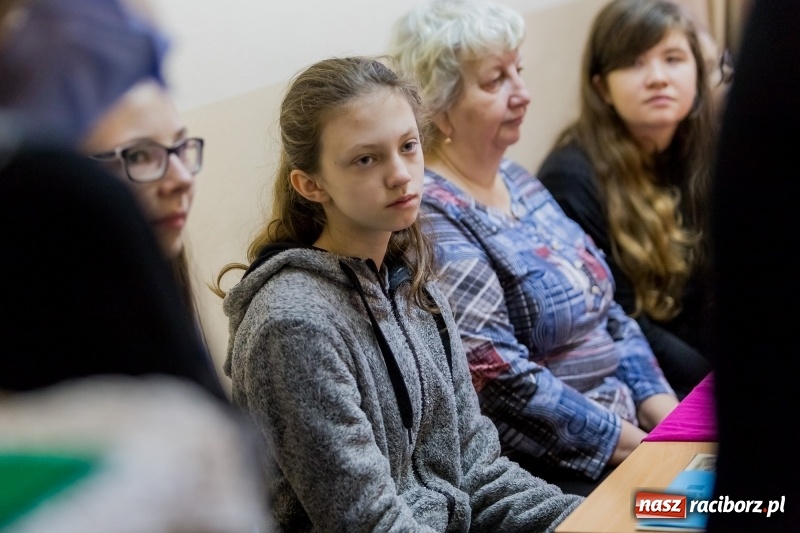 Zdjęcie w galerii na portalu naszraciborz.pl: Rozstrzygnięcie konkursu literackiego w Bibliotece Pedagogicznej w Raciborzu wiadomości z regionu