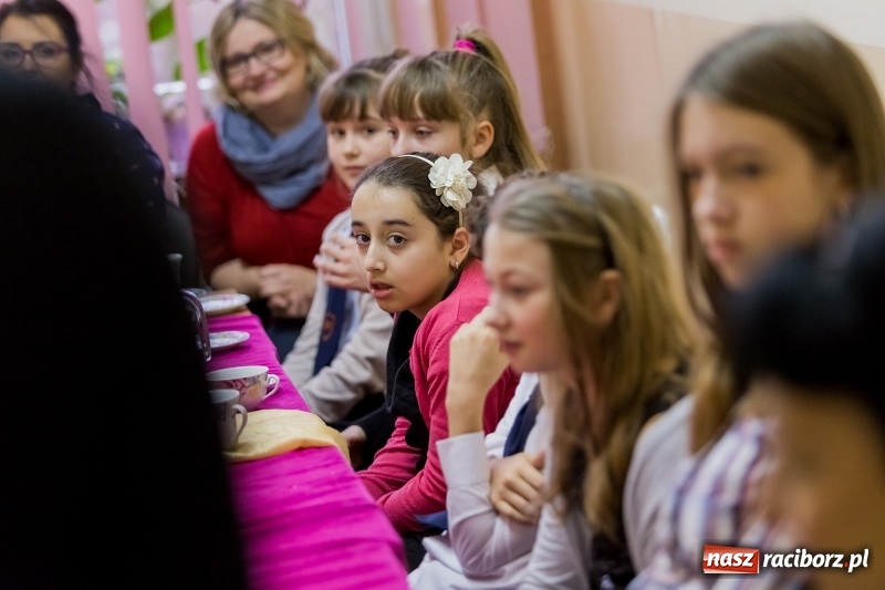 Zdjęcie w galerii na portalu naszraciborz.pl: Rozstrzygnięcie konkursu literackiego w Bibliotece Pedagogicznej w Raciborzu wiadomości z regionu