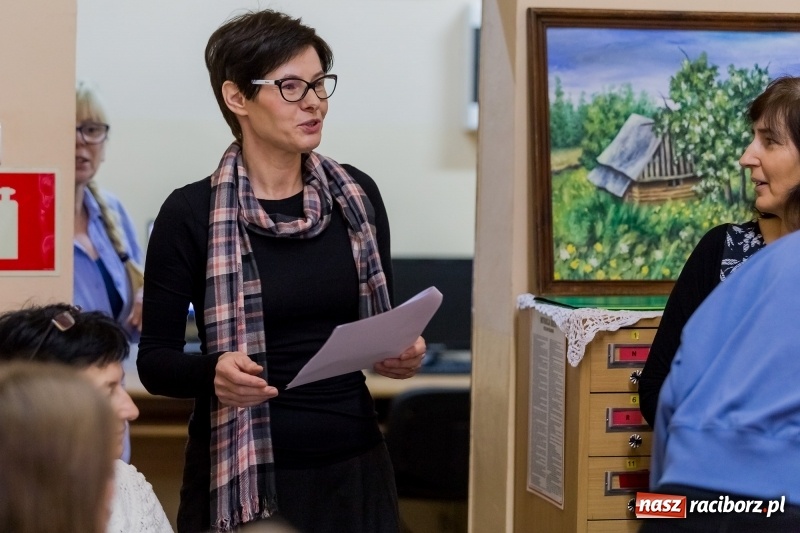 Zdjęcie w galerii na portalu naszraciborz.pl: Rozstrzygnięcie konkursu literackiego w Bibliotece Pedagogicznej w Raciborzu wiadomości z regionu