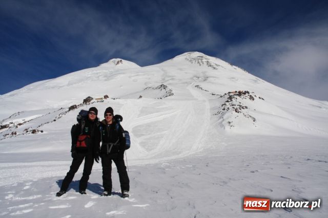 Zdjęcie w galerii na portalu naszraciborz.pl: Patryk Zabrzewski na Elbrusie wiadomości z regionu