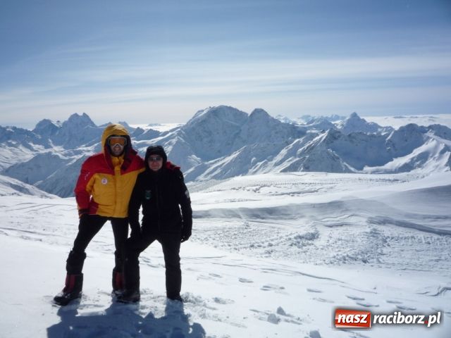 Zdjęcie w galerii na portalu naszraciborz.pl: Patryk Zabrzewski na Elbrusie wiadomości z regionu