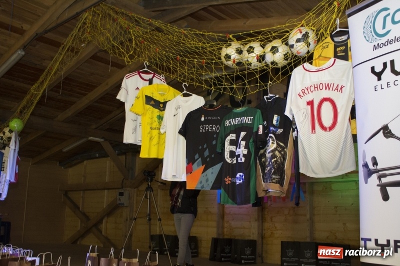 Zdjęcie w galerii na portalu naszraciborz.pl: W Rudach grali dla Kewina wiadomości z regionu