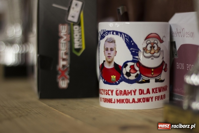 Zdjęcie w galerii na portalu naszraciborz.pl: W Rudach grali dla Kewina wiadomości z regionu