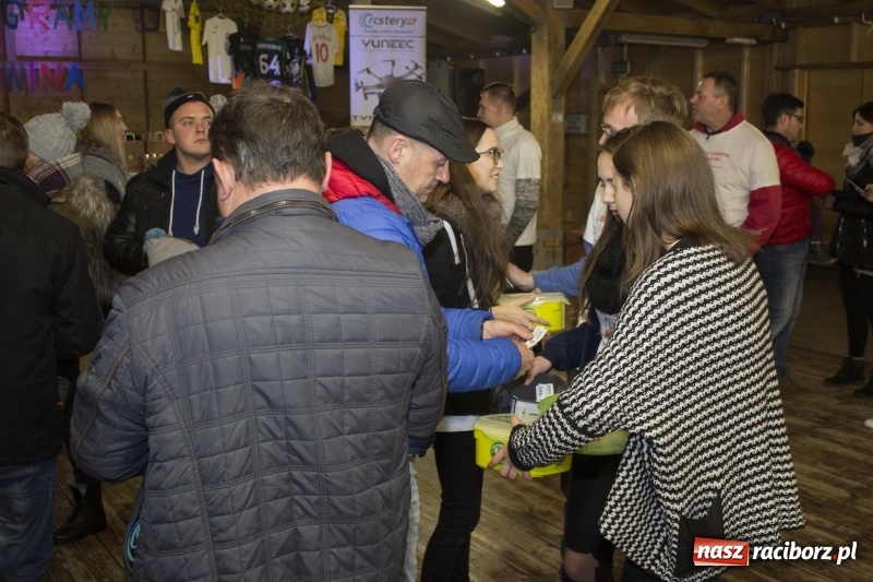 Zdjęcie w galerii na portalu naszraciborz.pl: W Rudach grali dla Kewina wiadomości z regionu