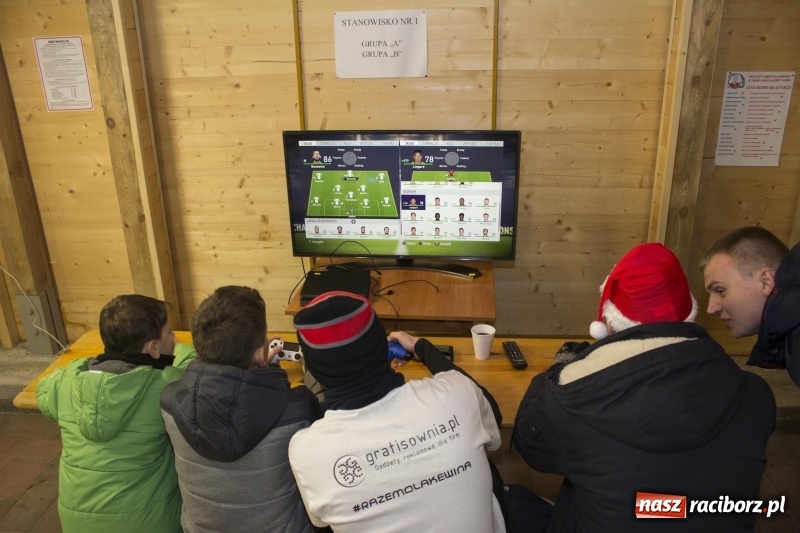 Zdjęcie w galerii na portalu naszraciborz.pl: W Rudach grali dla Kewina wiadomości z regionu