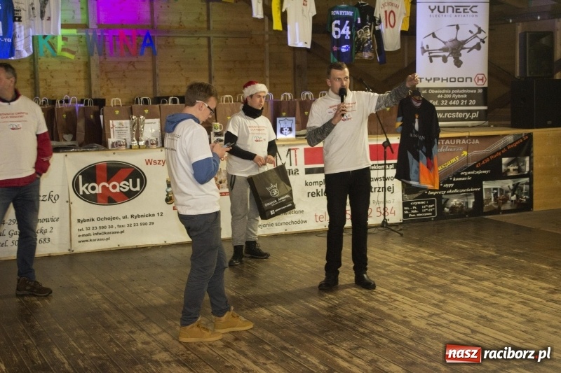 Zdjęcie w galerii na portalu naszraciborz.pl: W Rudach grali dla Kewina wiadomości z regionu