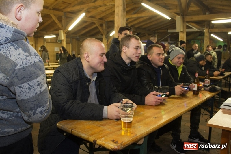 Zdjęcie w galerii na portalu naszraciborz.pl: W Rudach grali dla Kewina wiadomości z regionu